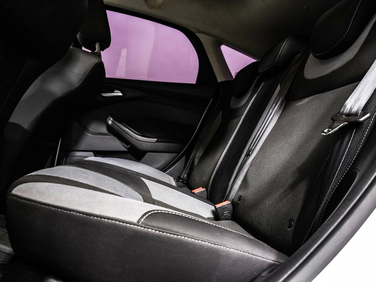 Ford Focus, 2011 Фото №13