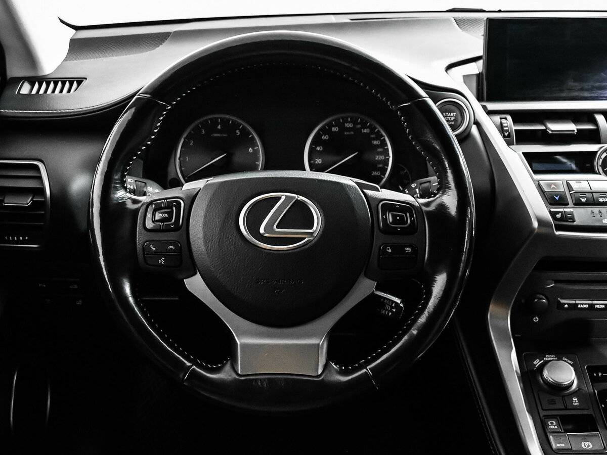 Lexus NX 200t, 2016 Фото №12