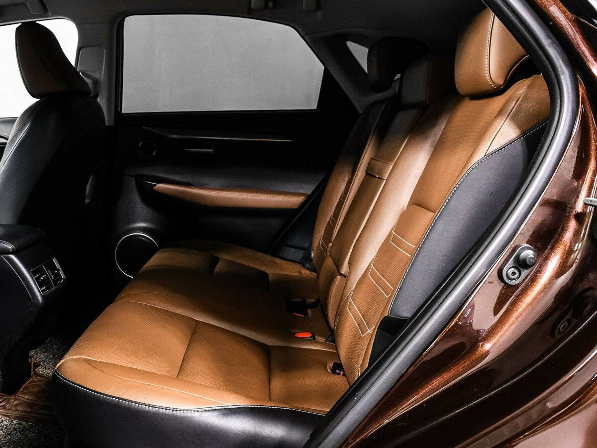 Lexus NX 200t, 2016 Фото №14