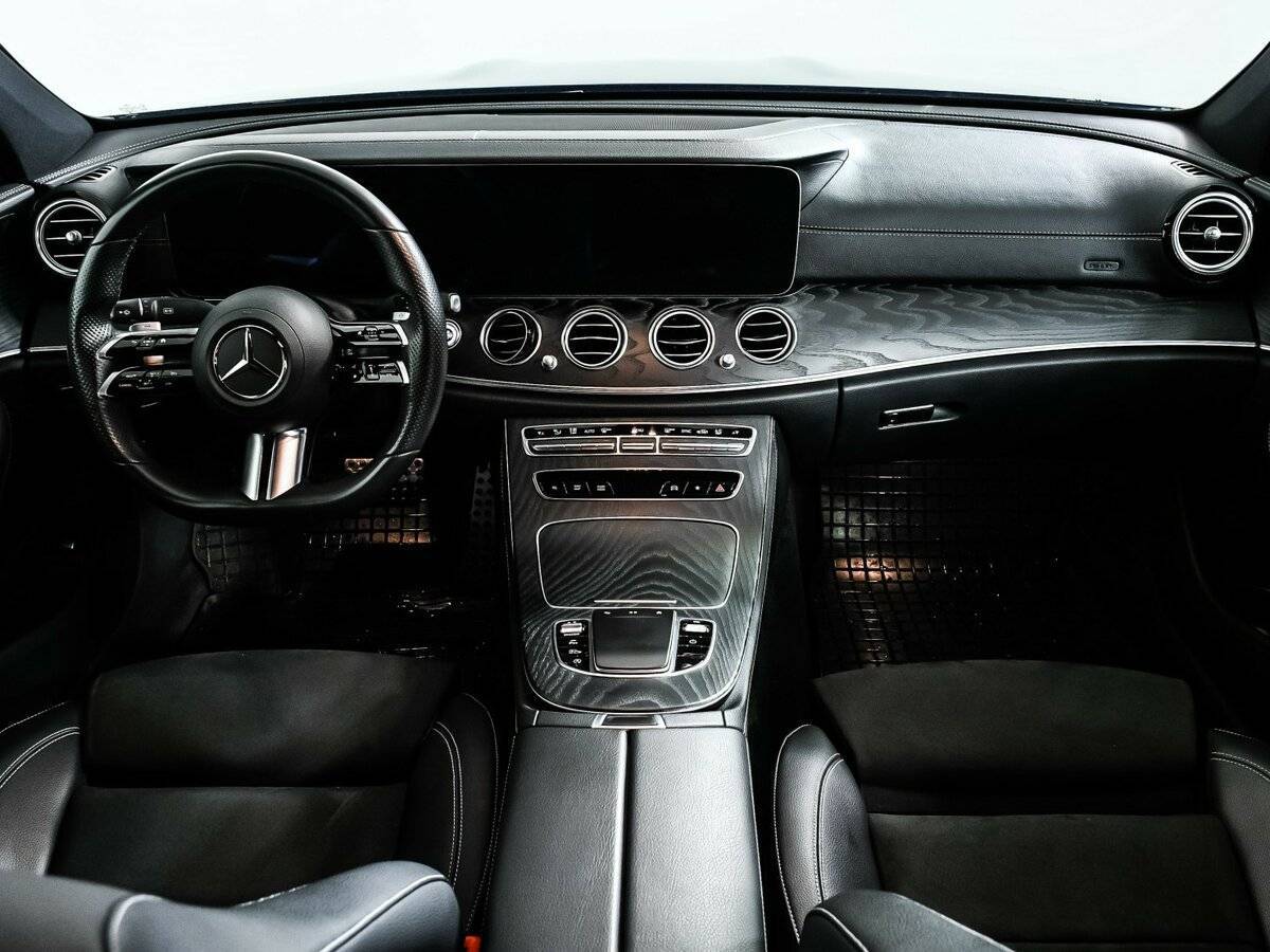 Mercedes-Benz E-Класс 200, 2020 Фото №11