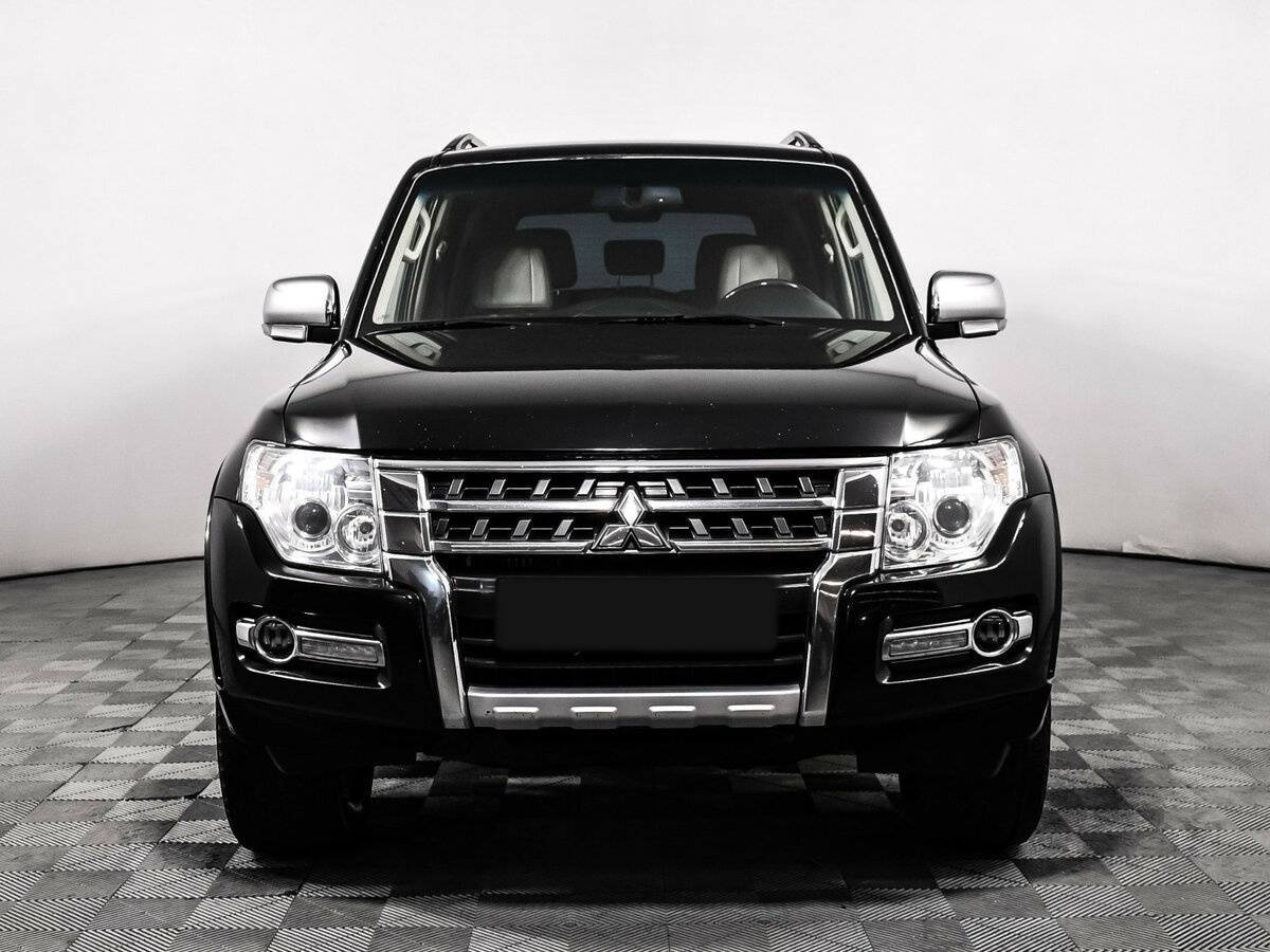 Mitsubishi Pajero, 2017 - 118 460 км. | Фото №2