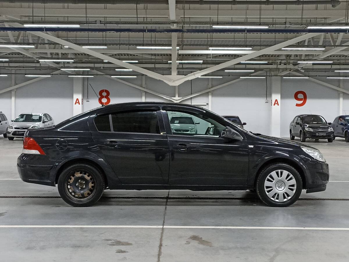 Opel Astra, 2011 - 247 287 км. | Фото №4