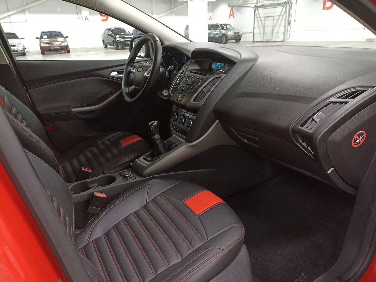 Ford Focus, 2012 Фото №11