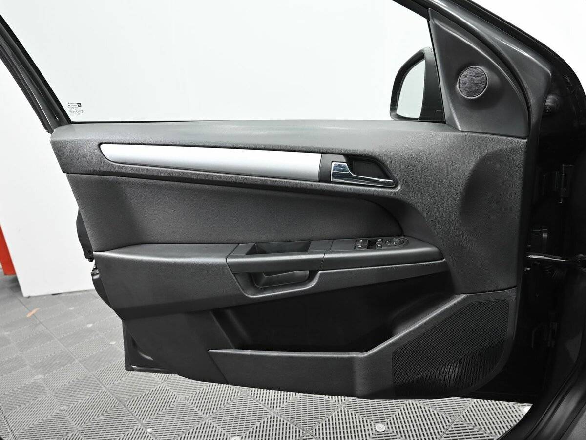 Opel Astra, 2012 - 159 000 км. | Фото №7