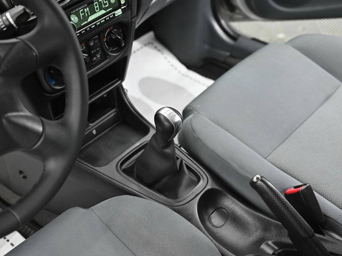 Nissan Almera, 2005 Фото №11