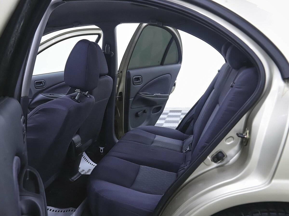 Nissan Almera, 2004 Фото №13