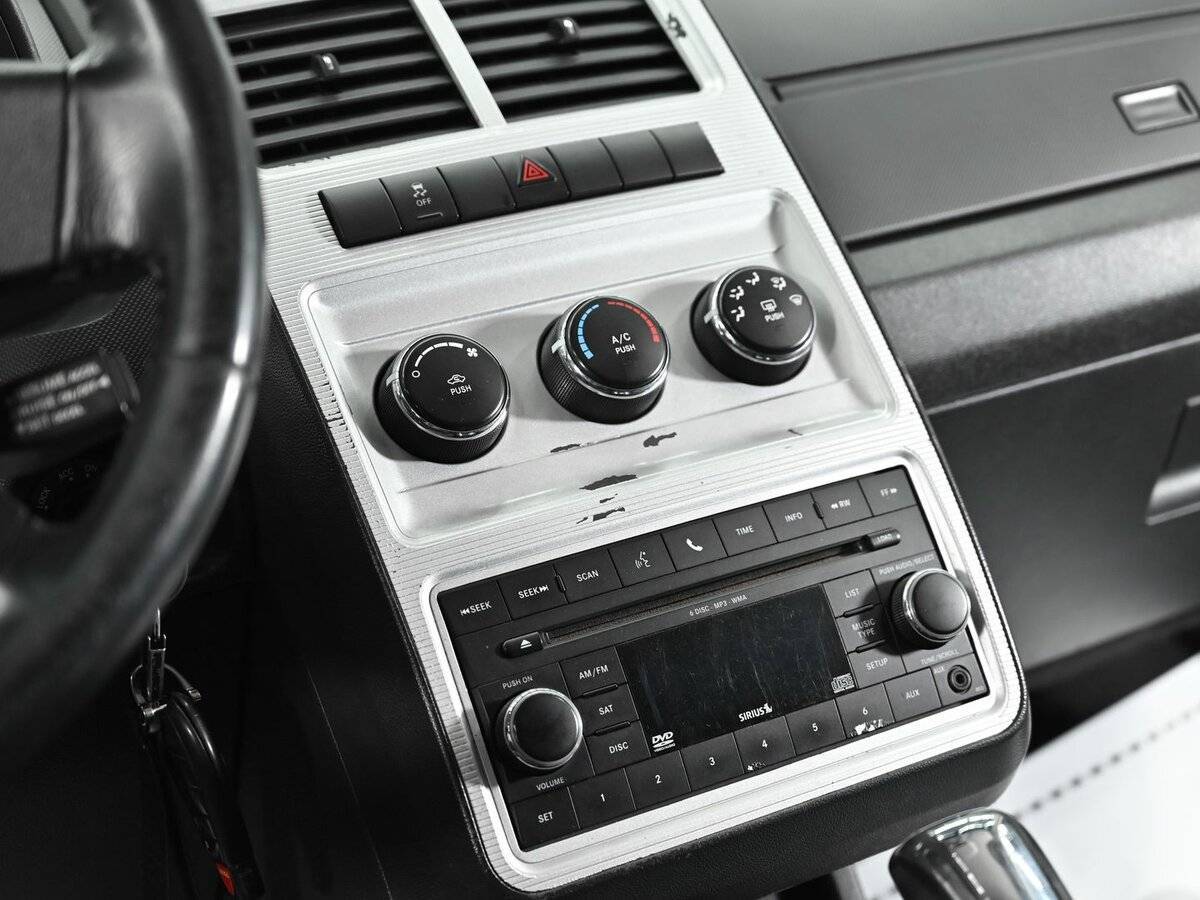 Dodge Journey, 2010 Фото №11