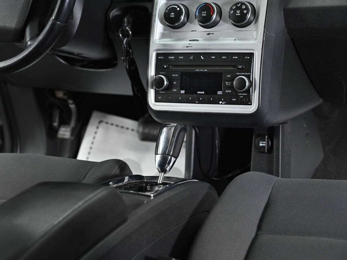 Dodge Journey, 2010 Фото №12