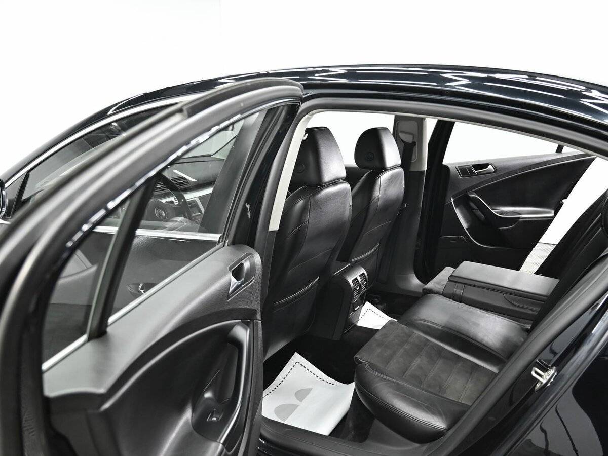 Volkswagen Passat, 2010 Фото №12