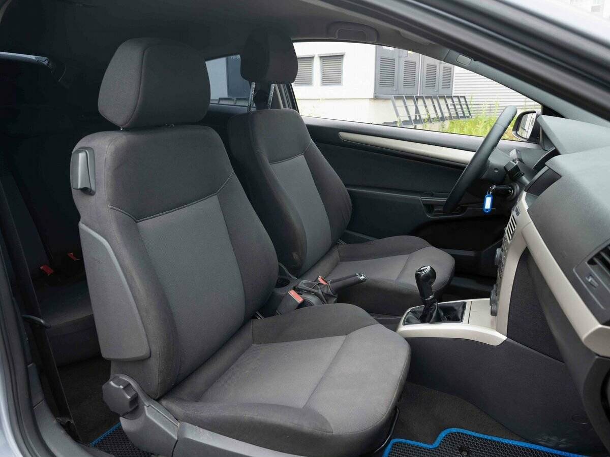 Opel Astra GTC, 2007 Фото №11