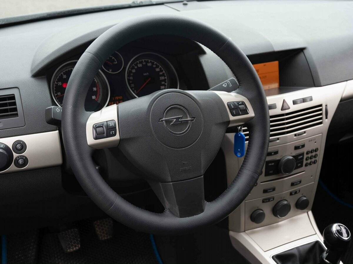 Opel Astra GTC, 2007 Фото №12