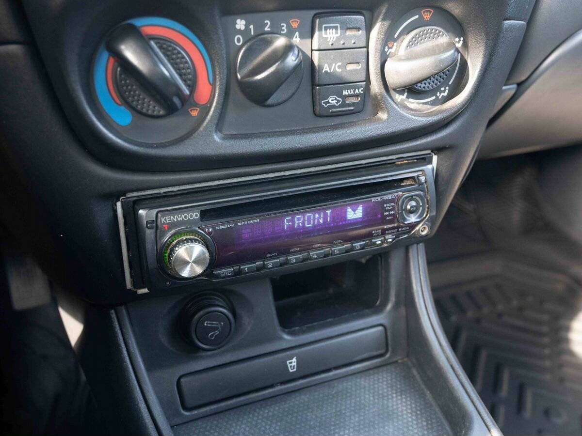 Nissan Almera, 2004 Фото №18