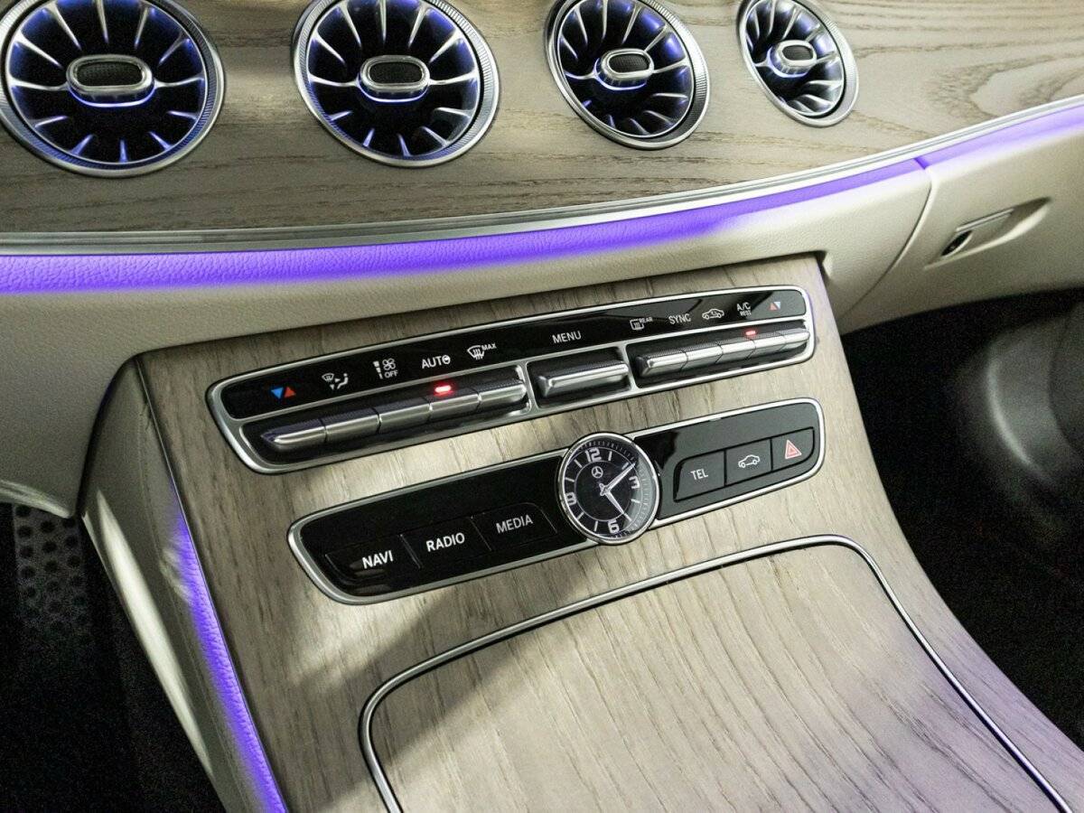 Mercedes-Benz E-Класс 450, 2018 Фото №21