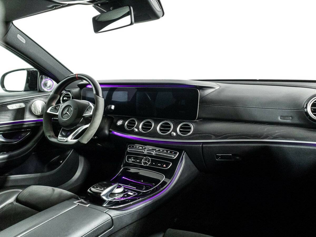 Mercedes-Benz E-Класс 300, 2017 - 119 835 км. | Фото №8