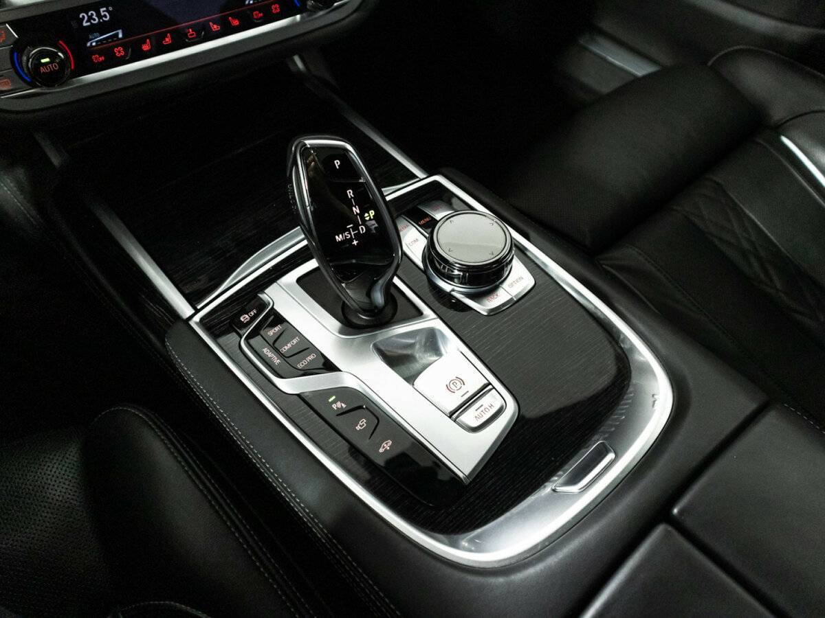 BMW 7 серии Long 730Ld xDrive, 2016 Фото №23