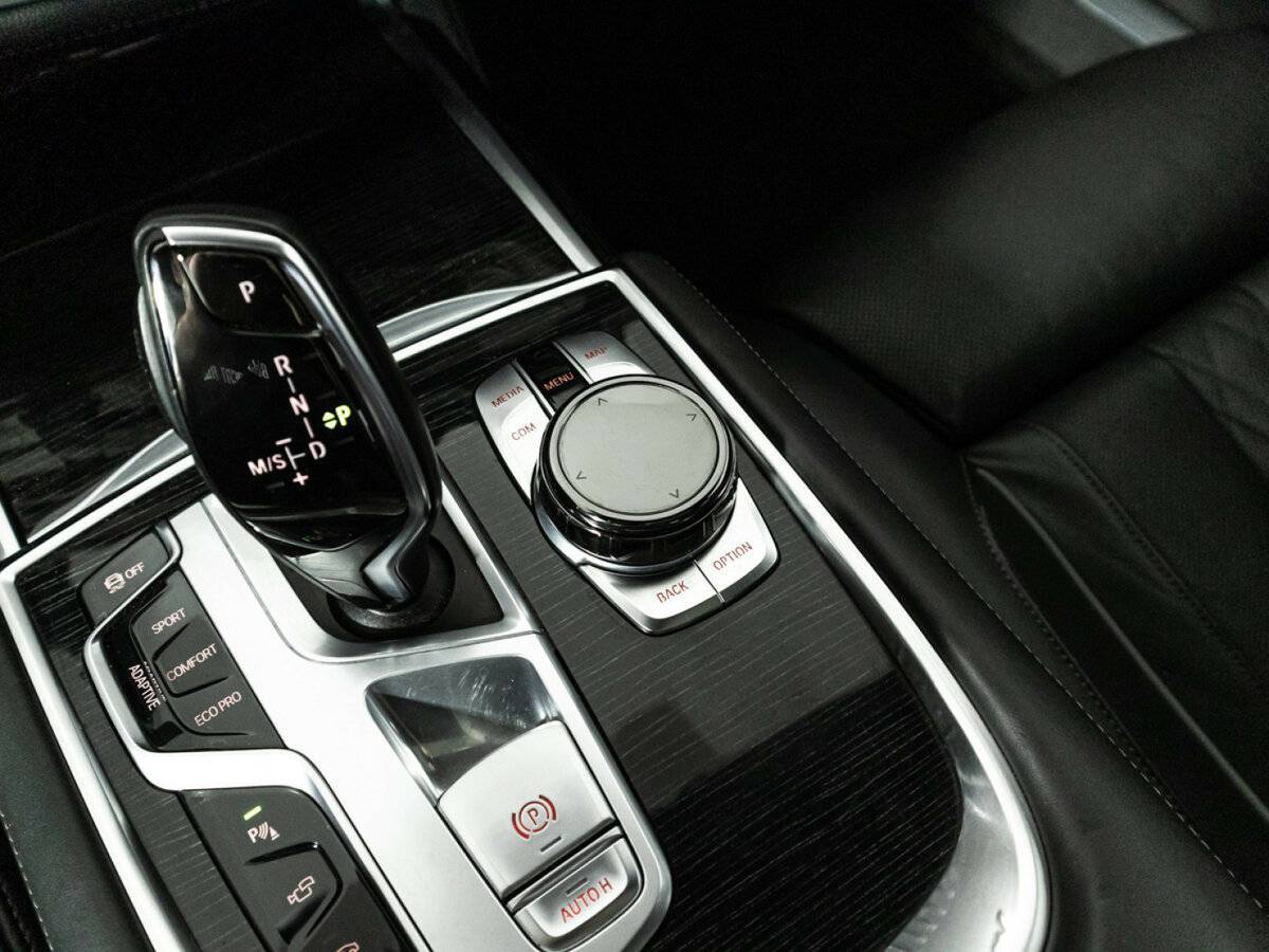 BMW 7 серии Long 730Ld xDrive, 2016 Фото №24