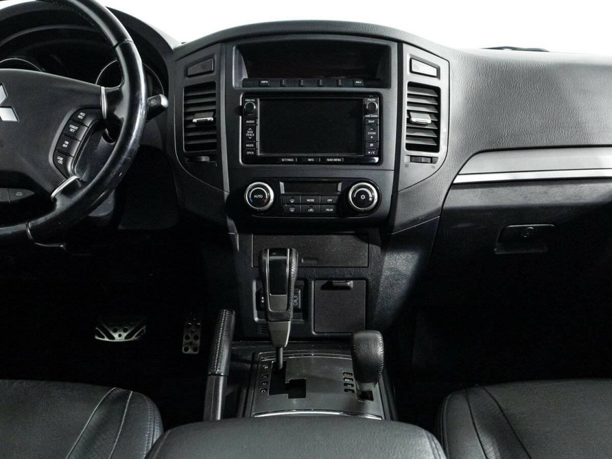 Mitsubishi Pajero, 2012 Фото №14