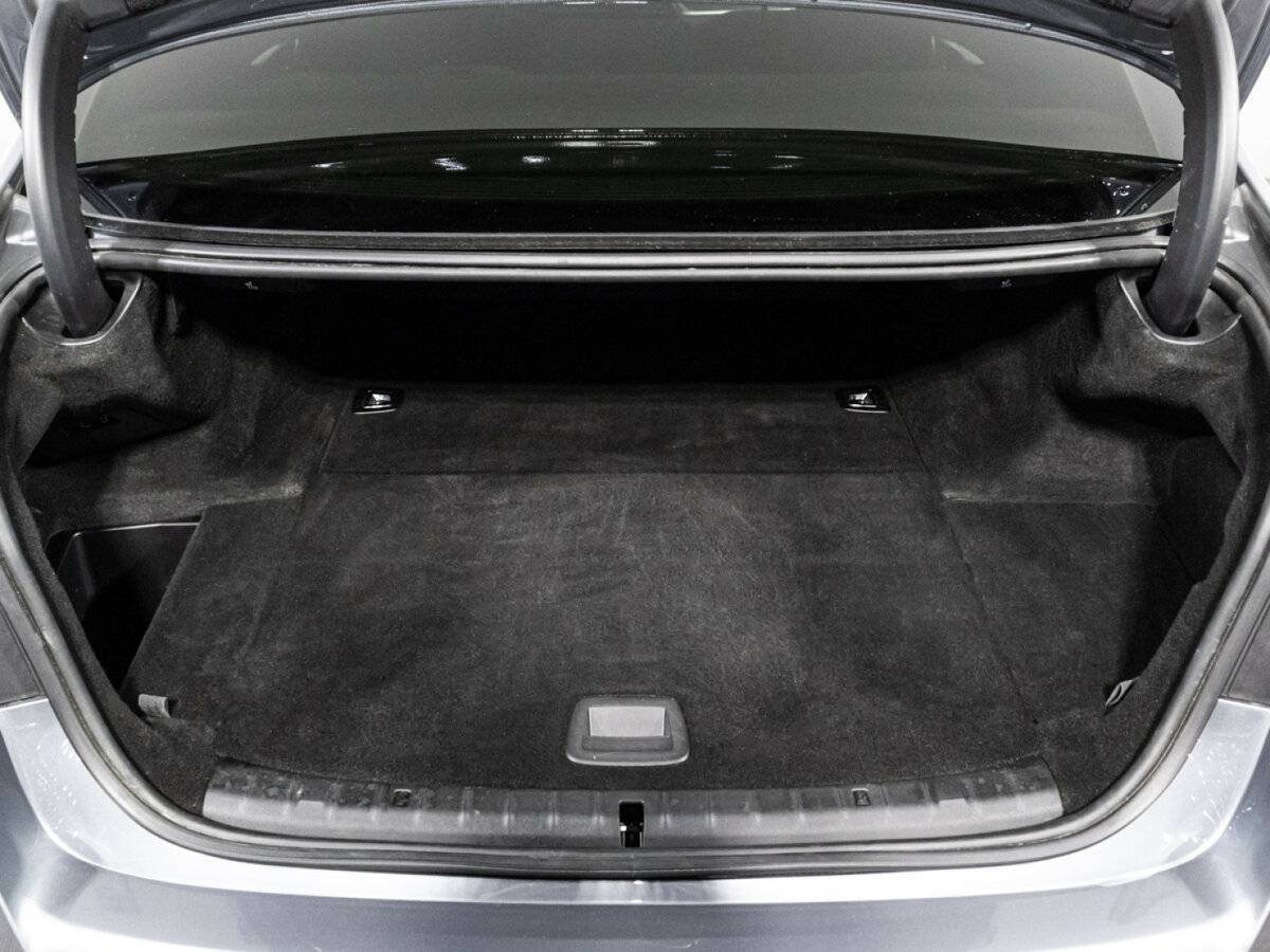 BMW 5 серии 530e, 2020 Фото №15