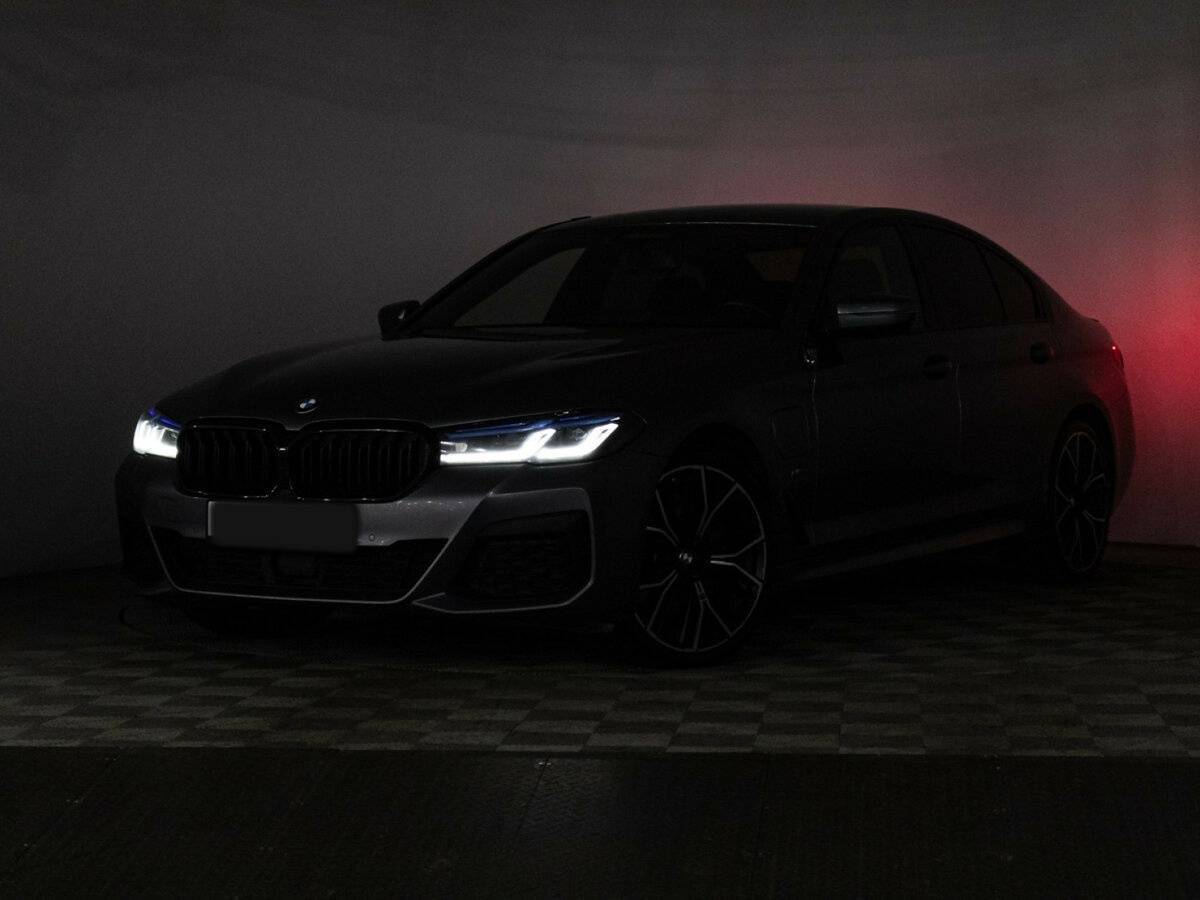 BMW 5 серии 530e, 2020 Фото №28