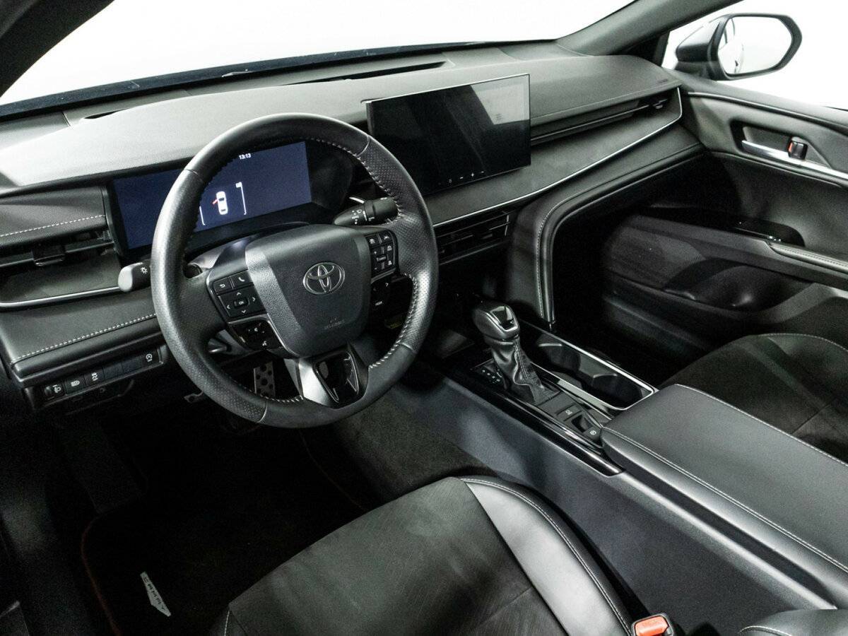 Toyota Camry, 2024 Фото №11
