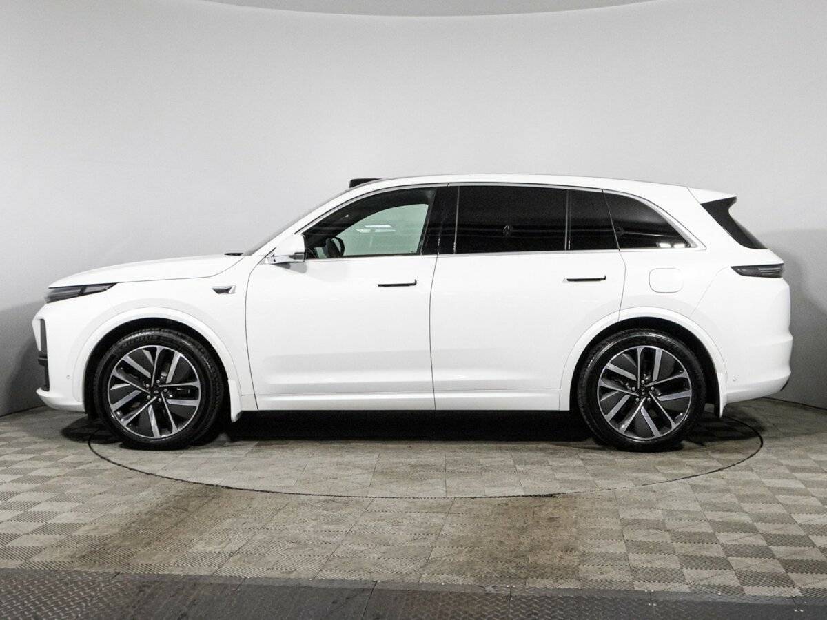 Lixiang L7, 2023 - 24 500 км. | Фото №8