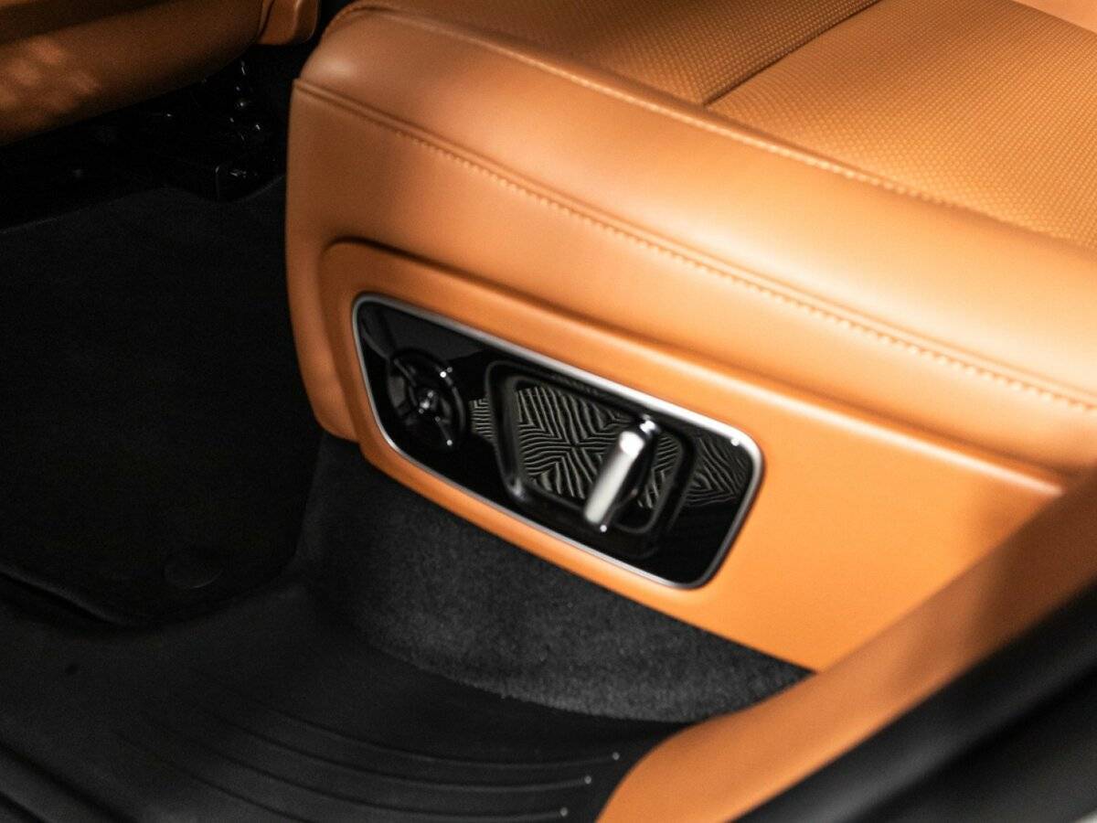 Lixiang L7, 2023 Фото №18