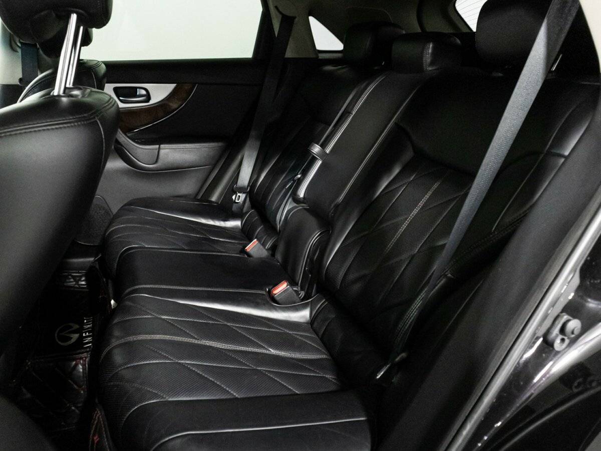 Infiniti QX70, 2014 Фото №10