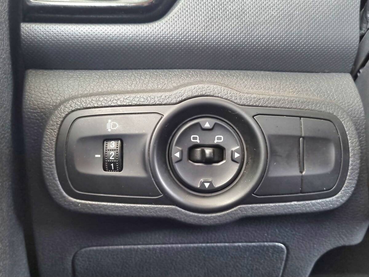 Chery Tiggo 3, 2017 Фото №12