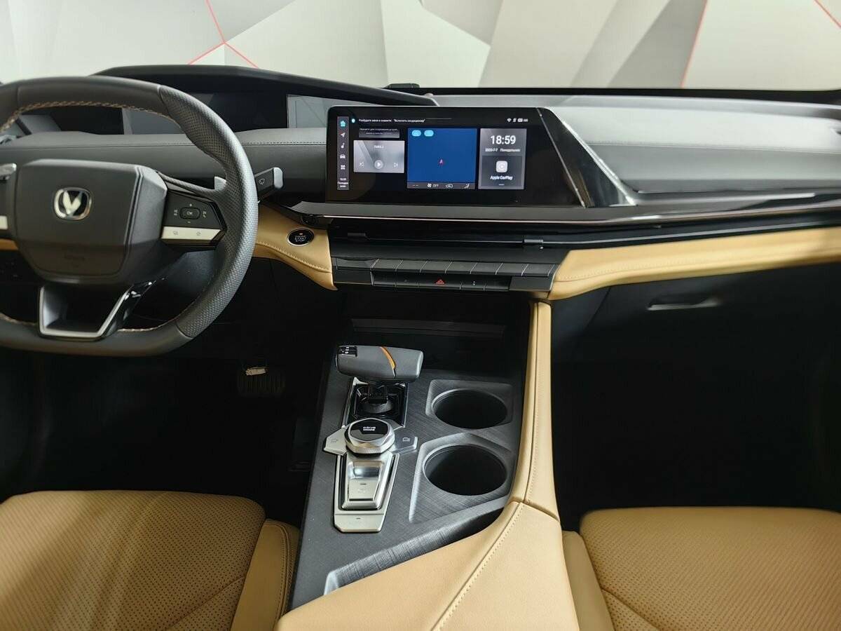 Changan UNI-V, 2022 Фото №14