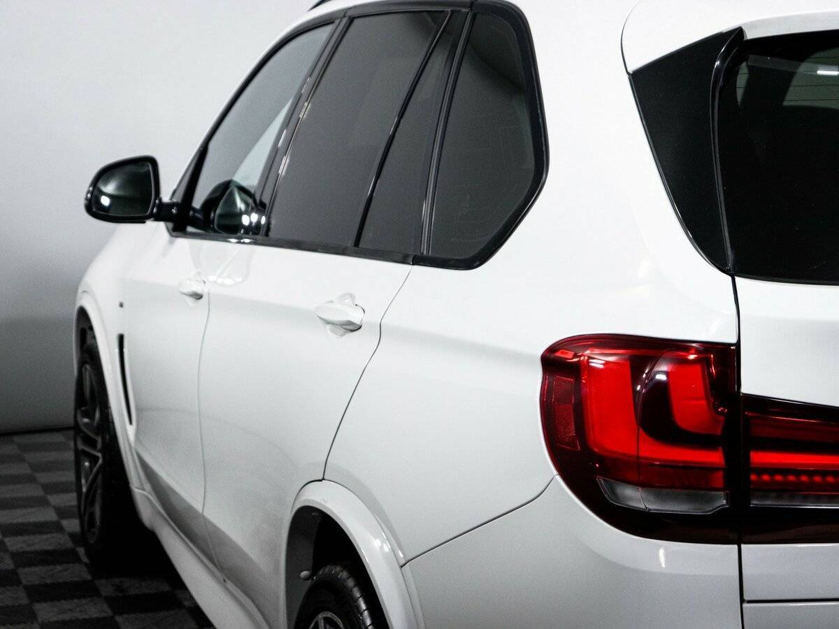 BMW X5 M50d, 2013 Фото №17