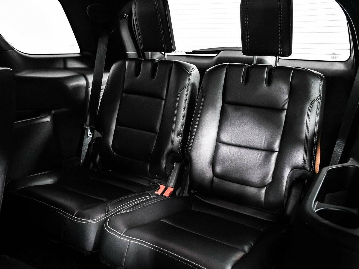 Ford Explorer, 2018 Фото №14