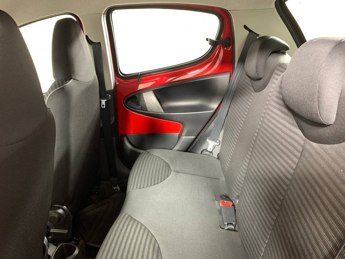 Peugeot 107, 2012 Фото №18