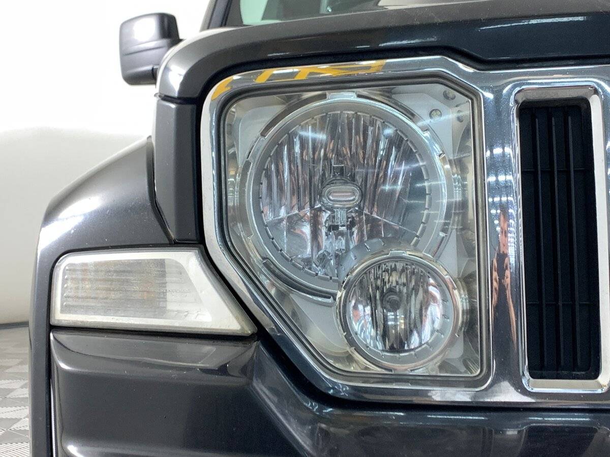 Jeep Cherokee, 2008 Фото №10