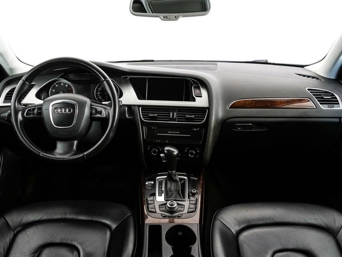 Audi A4, 2010 Фото №10