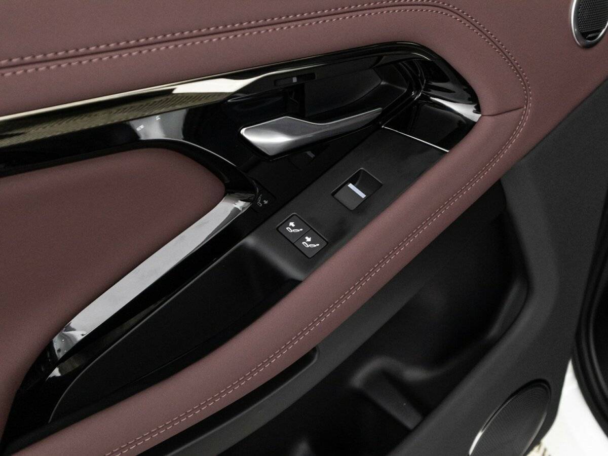 Land Rover Range Rover Evoque P250 MHEV Long, 2024 Фото №27