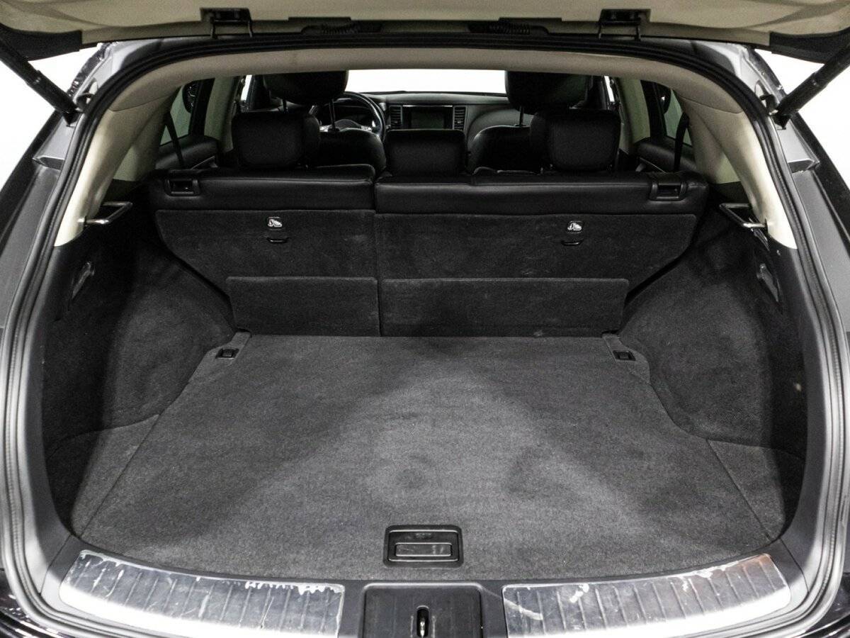 Infiniti QX70, 2016 Фото №14