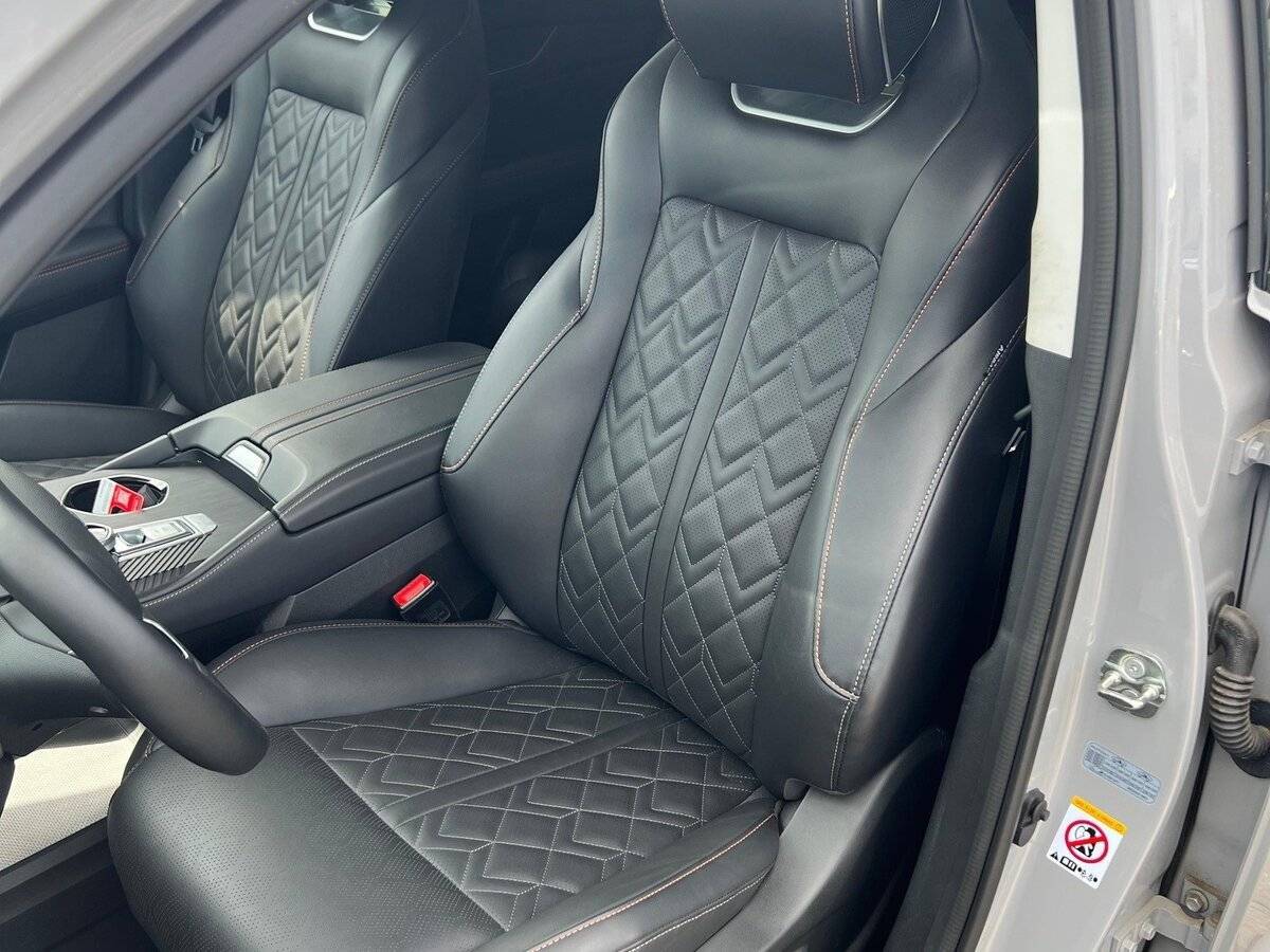 Changan UNI-K, 2024 Фото №9