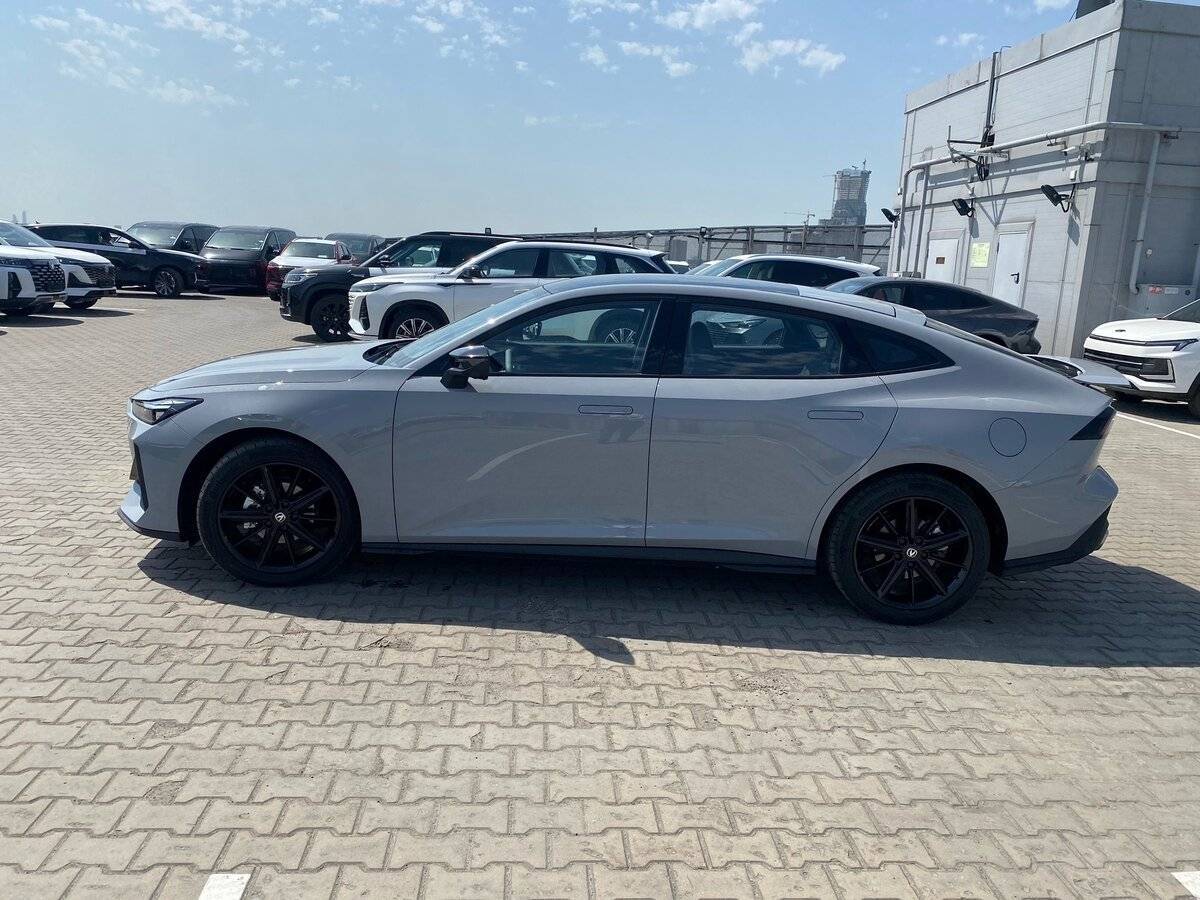 Changan UNI-V, 2024 - 107 км. | Фото №4