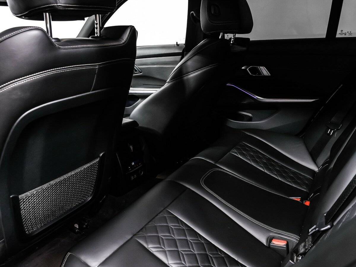 BMW 3 серии 320d xDrive, 2019 Фото №13