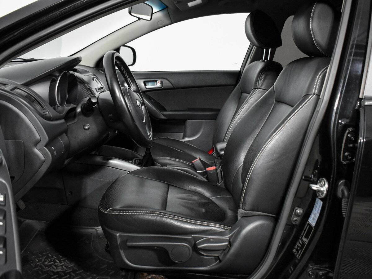 Kia Cerato 5-speed, 2011 Фото №9