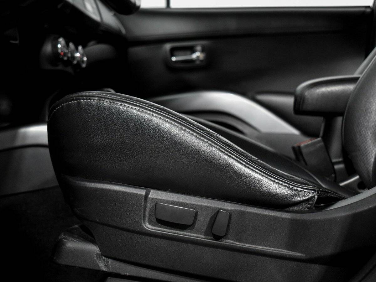 Mitsubishi Outlander, 2011 Фото №10