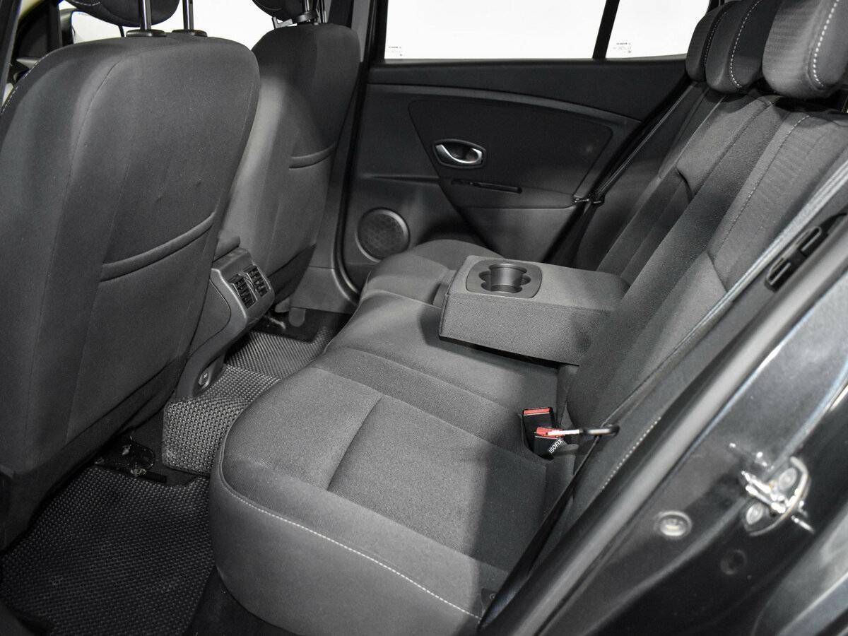 Renault Megane, 2010 Фото №13