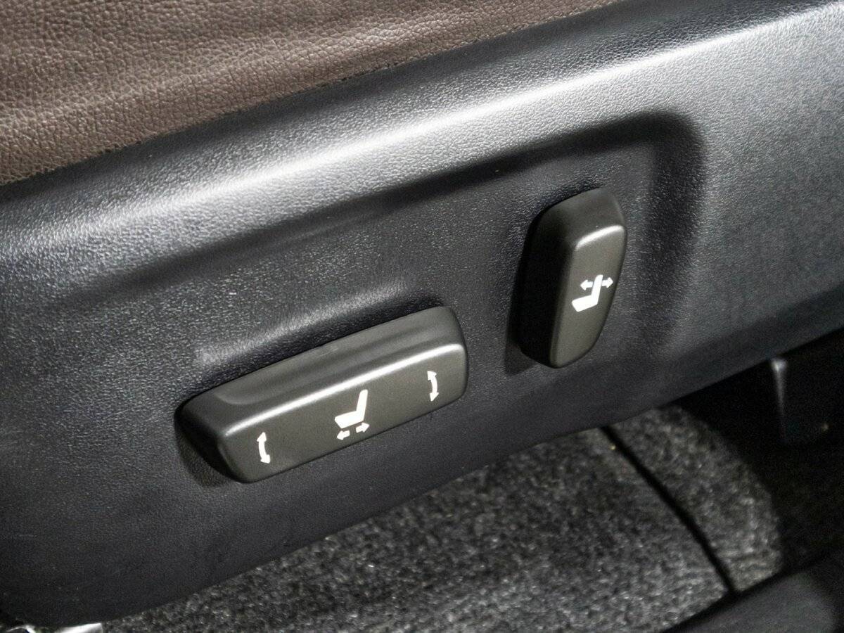 Toyota Fortuner, 2017 Фото №16