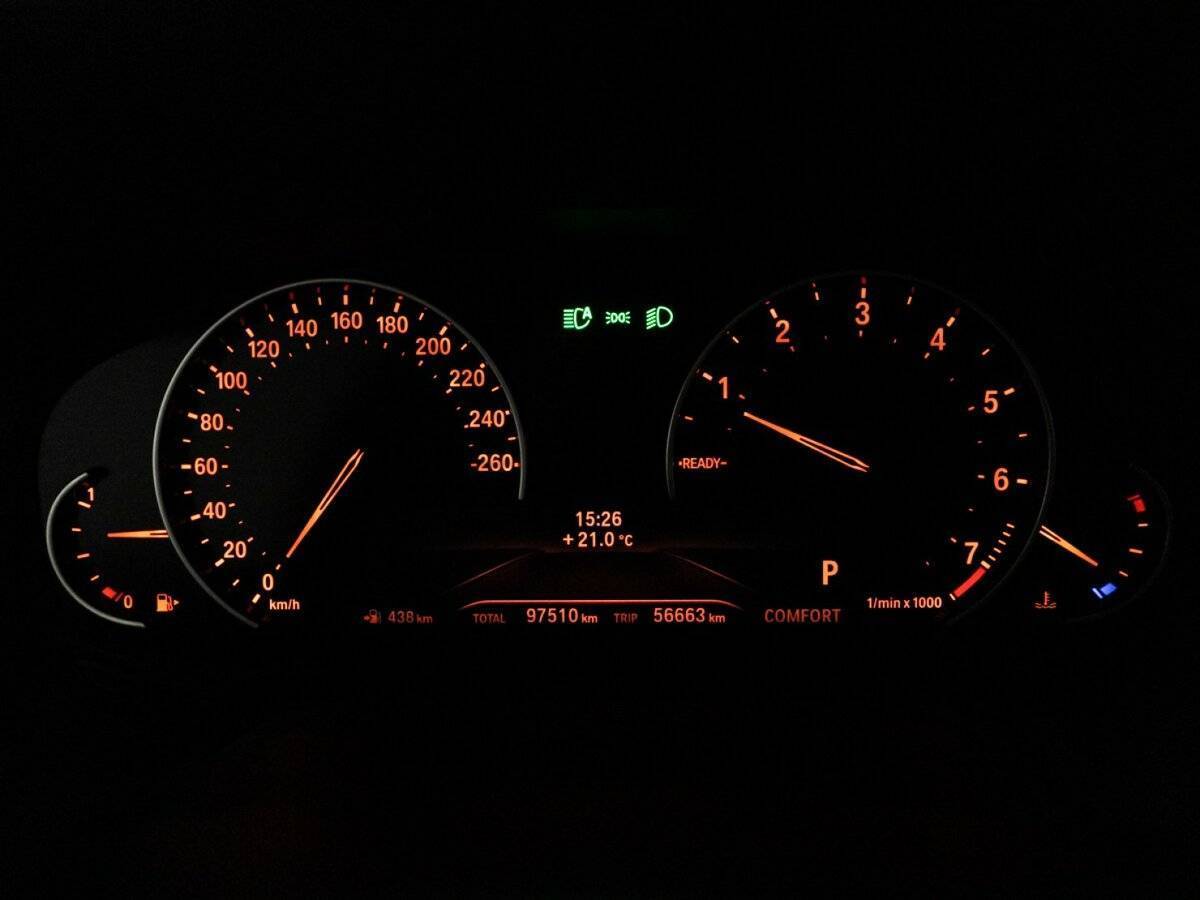 BMW 3 серии 320i xDrive, 2020 Фото №12