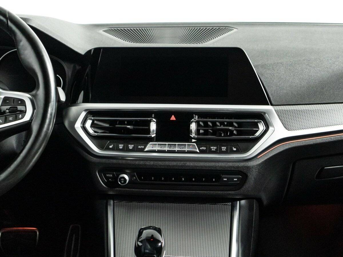 BMW 3 серии 320i xDrive, 2020 Фото №14