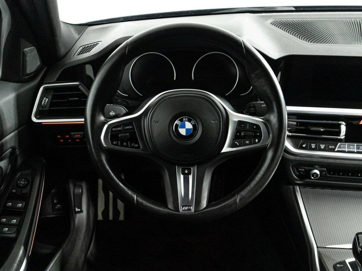 BMW 3 серии 320i xDrive, 2020 Фото №21