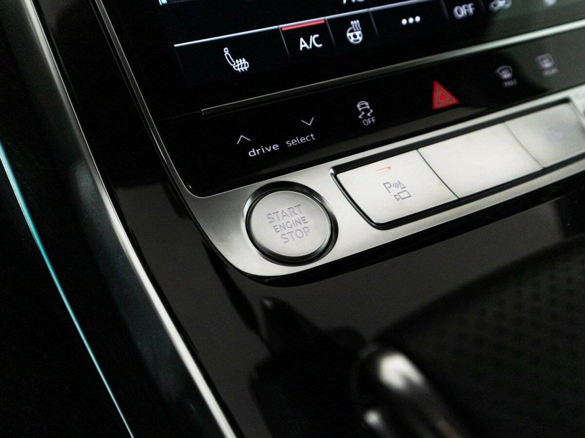 Audi Q7 45 TDI, 2020 Фото №22