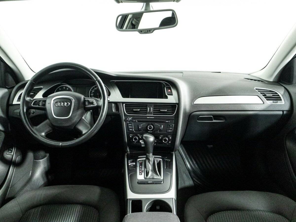 Audi A4, 2011 Фото №13