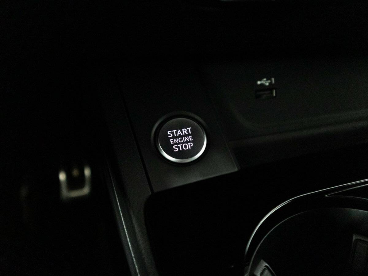 Audi A4 40 TFSI, 2020 Фото №21