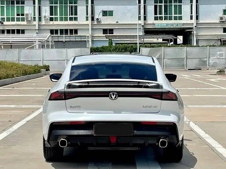 Changan UNI-V, 2022 - 5 000 км. | Фото №4